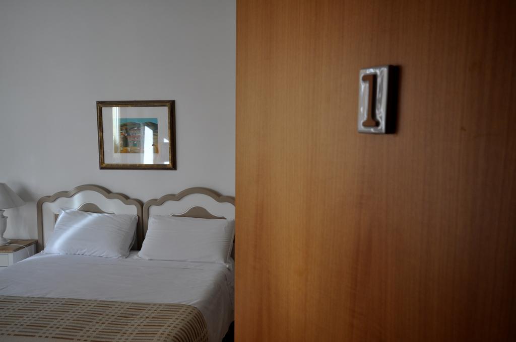 Le Suites Di Tevere Home Rome Ruang foto