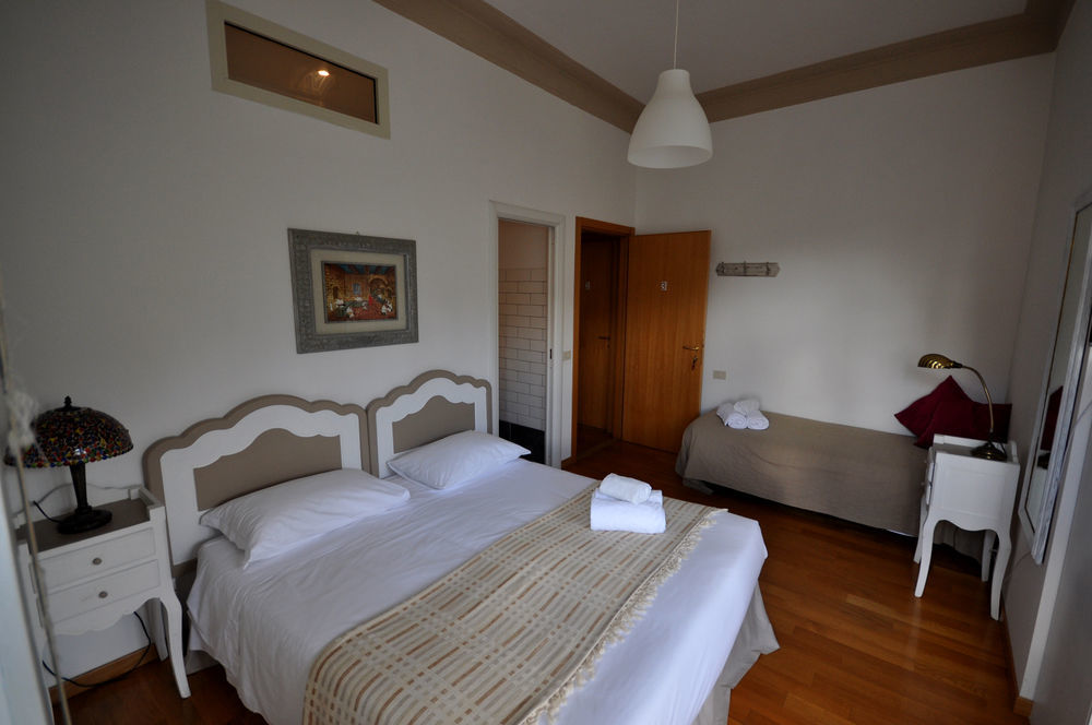 Le Suites Di Tevere Home Rome Bagian luar foto